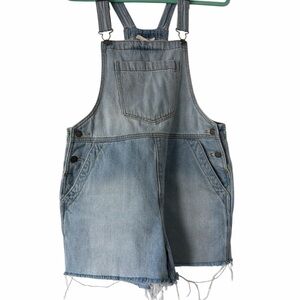 Universal Thread Light Blue Denim Overalls